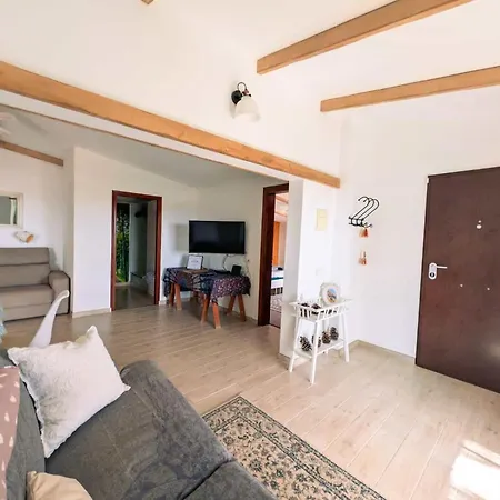 Primavera Apartment